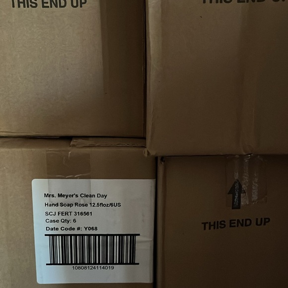 Pack of 6Mrs. Meyer's Clean Day Organic Mum Scent Liquid Hand Soap 12.5 oz - Picture 5 of 5